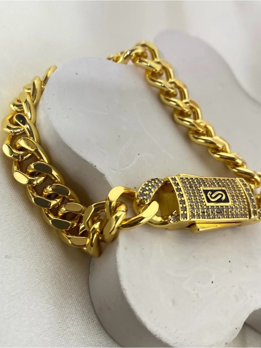 Gold Cuban Link Bracelet with Sparkle Clasp